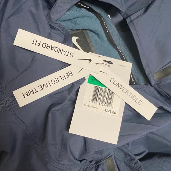 NIKE Sphere Convert Tech Pack Hoodie TOP JACKET - Picture 12 of 16